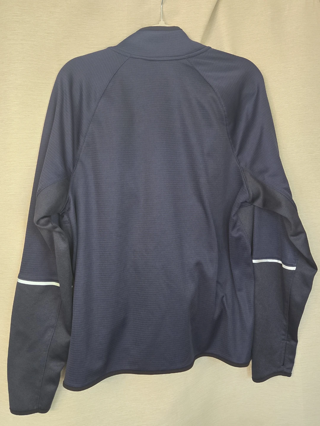 Large Men's Zip Jacket. Navy colour. Old Navy Active Wear. EUC. - photo 3