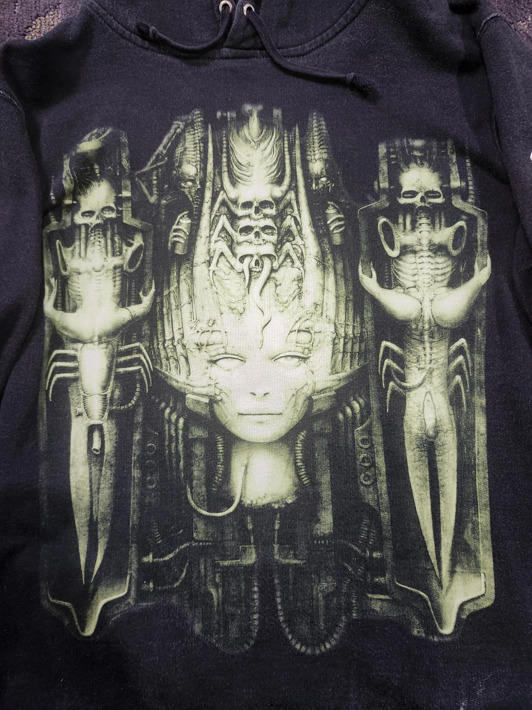 Supreme H.R. Giger Hoodie - photo 3