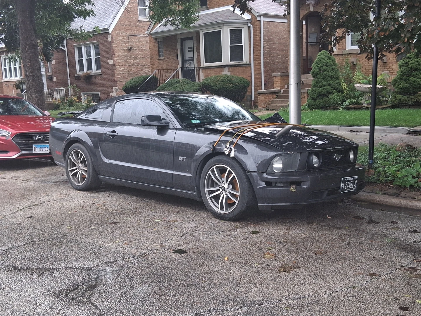 Black Ford Mustang GT - photo 2
