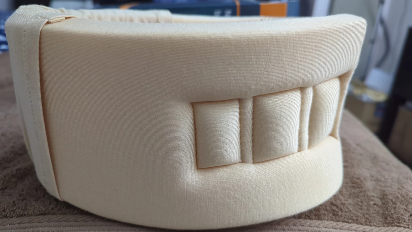 Neck support collar - photo 2