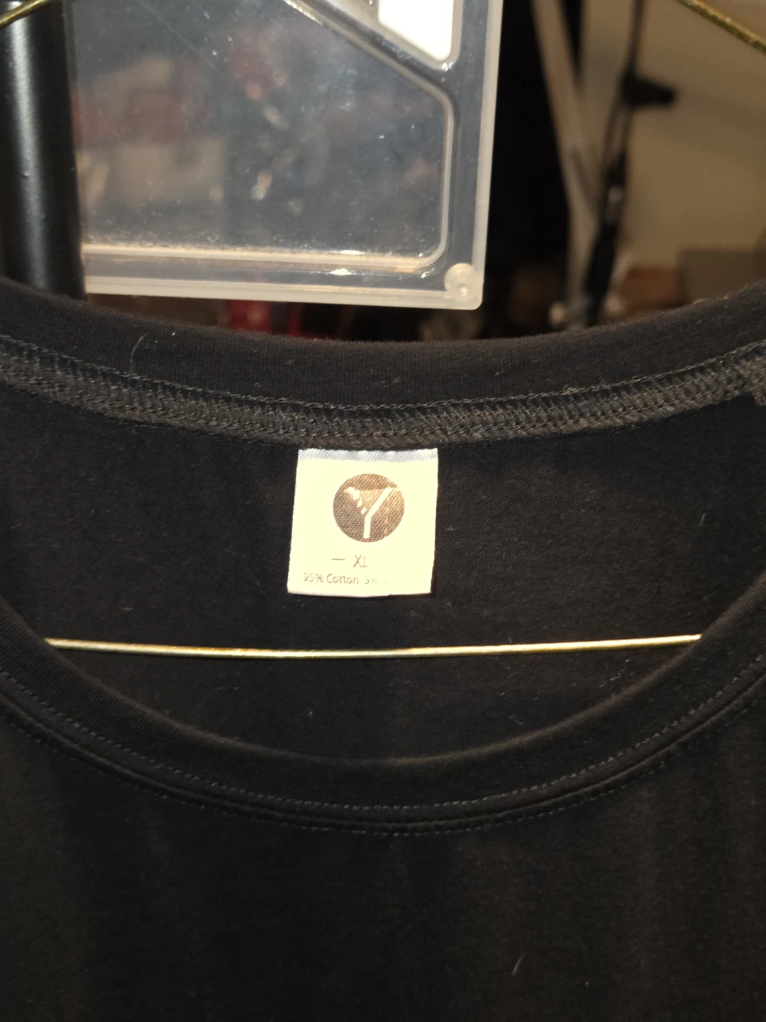 Y 'Reflective Be Different' Statement Tee in a Ladies XL - photo 3
