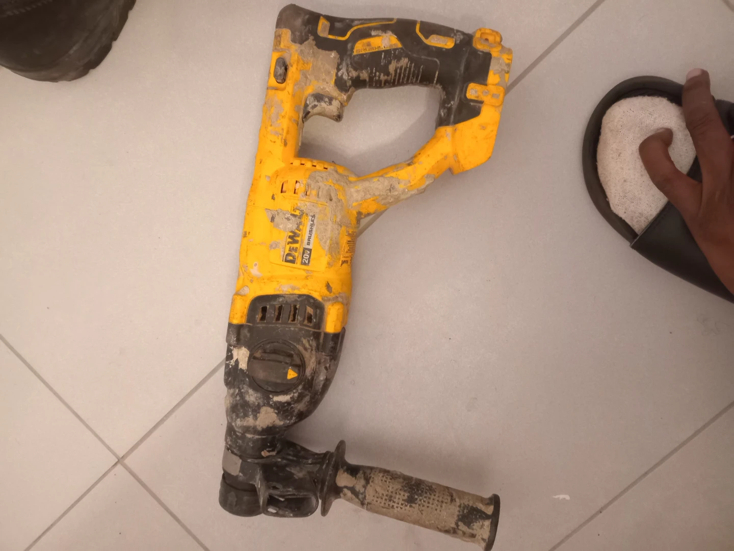 DEWALT 20V MAX Rotary Hammer,