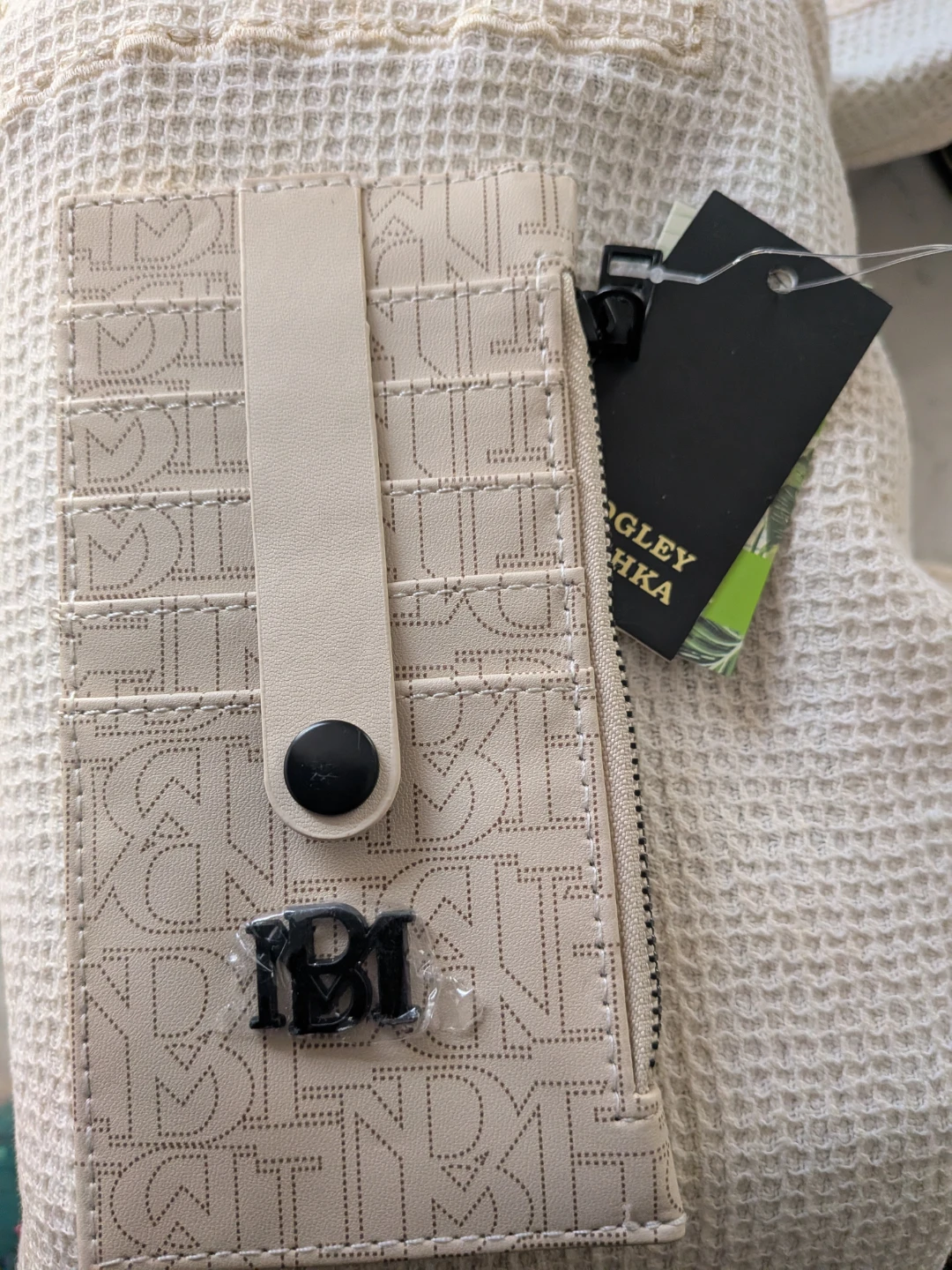 Badgley Mischka Beige Credit Card Holder with Tab