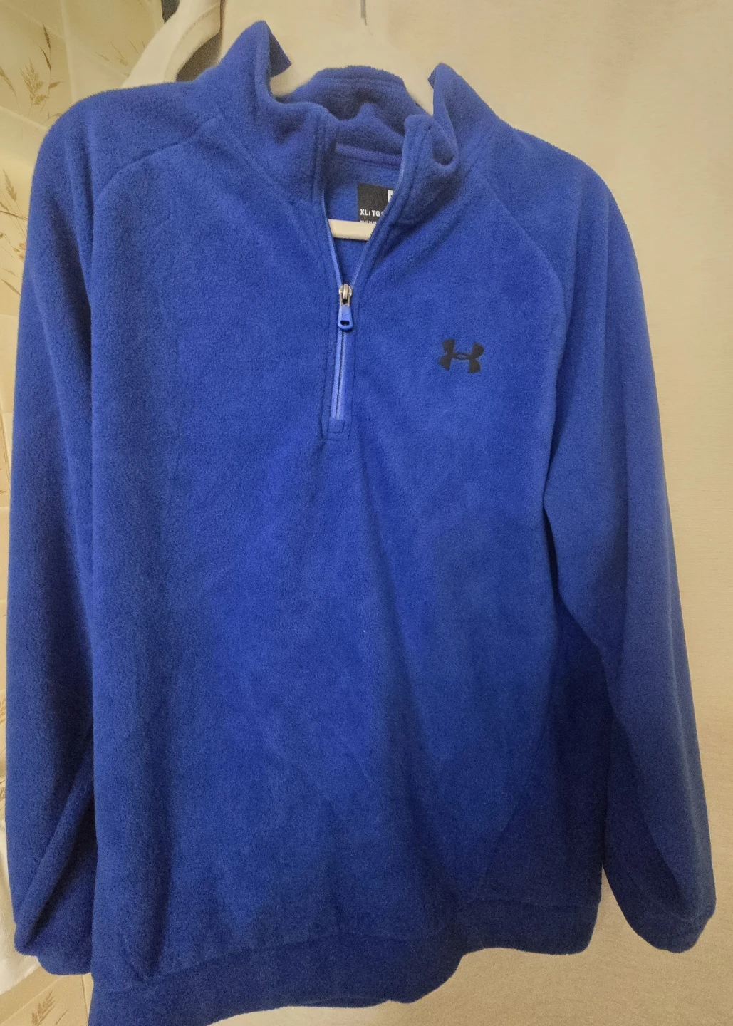 Under Armour Men's Fleece ¼ Zip Pullover.  XL. EUC.