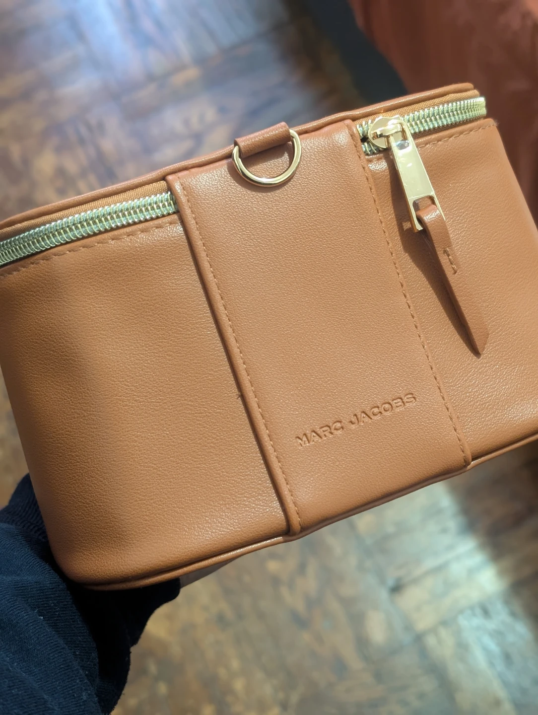 Marc Jacobs x China Airlines Vanity Case - photo 2