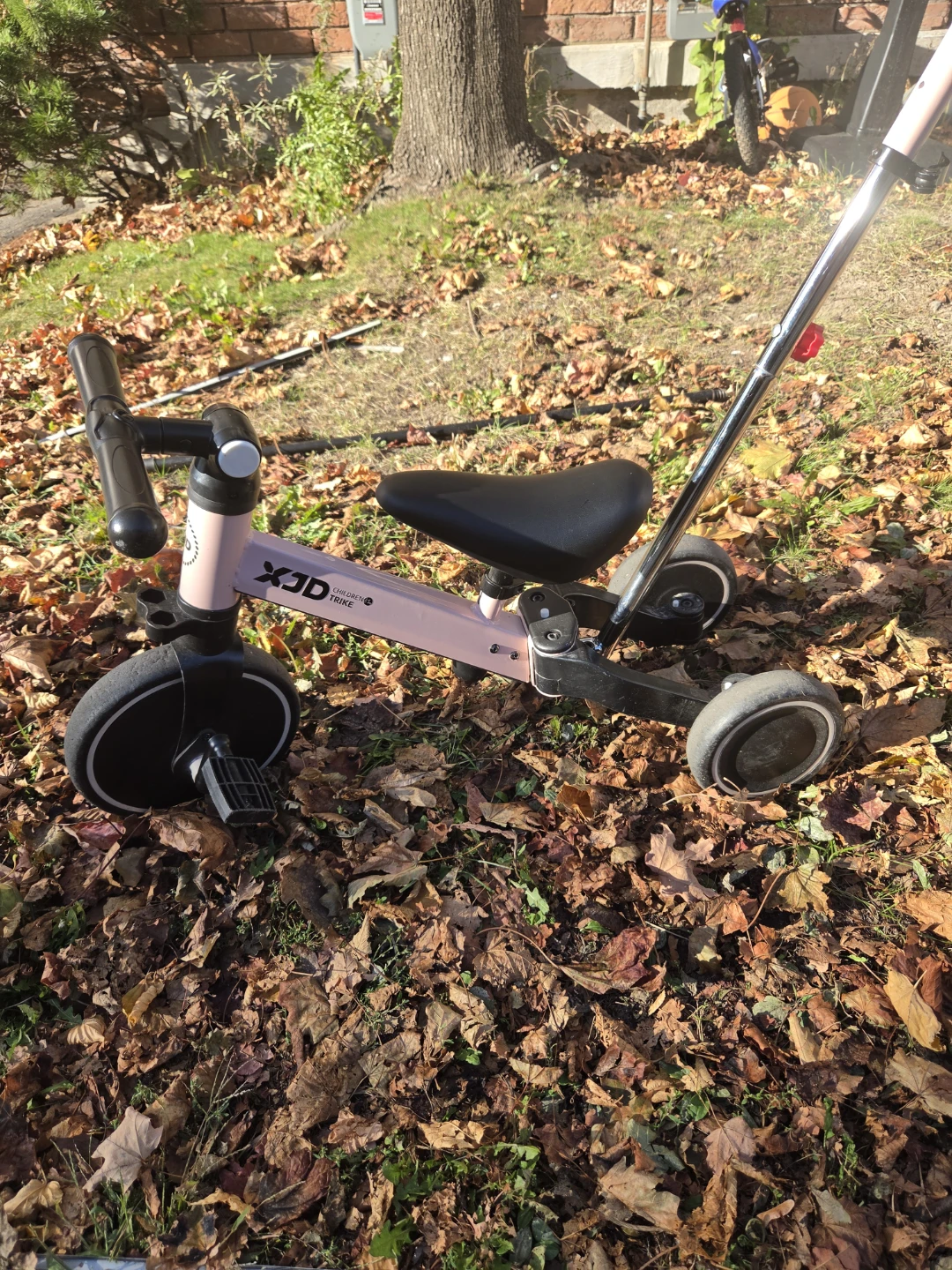 XJD 3-in-1 Childrens Tricycle - Pink