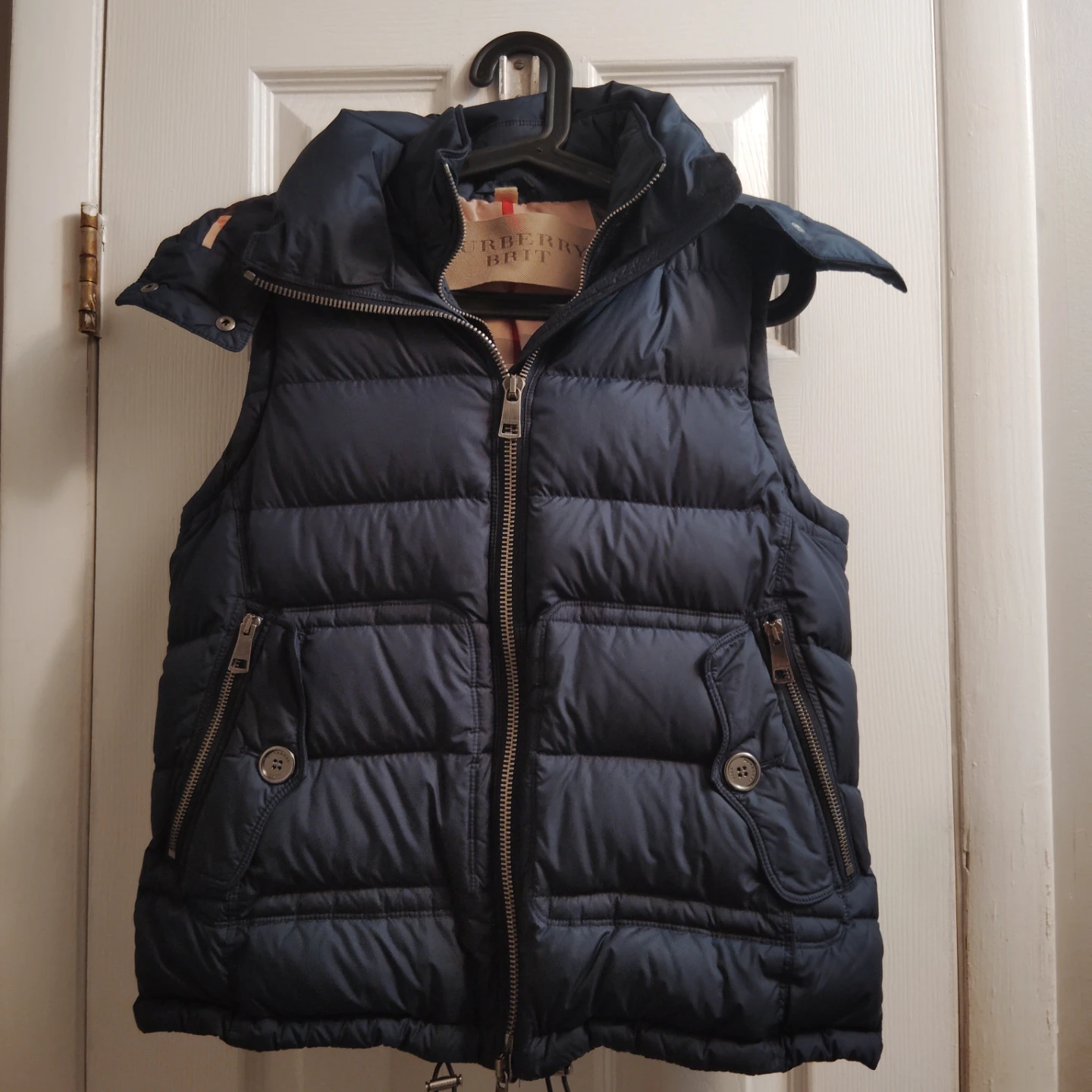 Burberry Brit Goose Down Puffer Vest – Navy Blue (Unisex Small) - photo 2