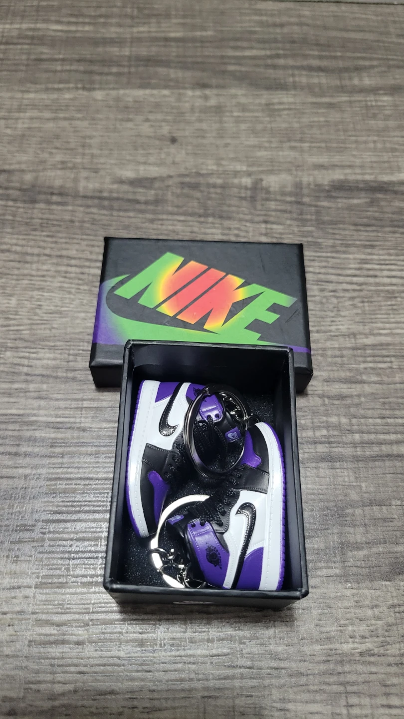Nike Air Jordan 1 Miniature Keychain Purple