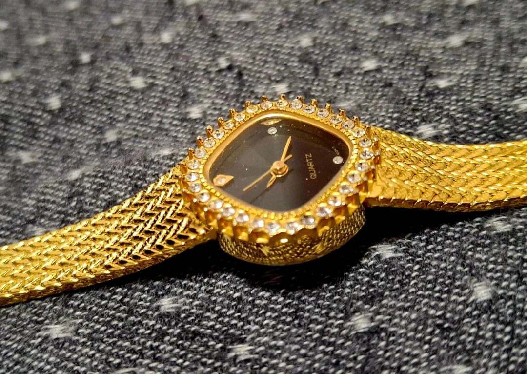 Gold-tone Ladies Quartz Watch