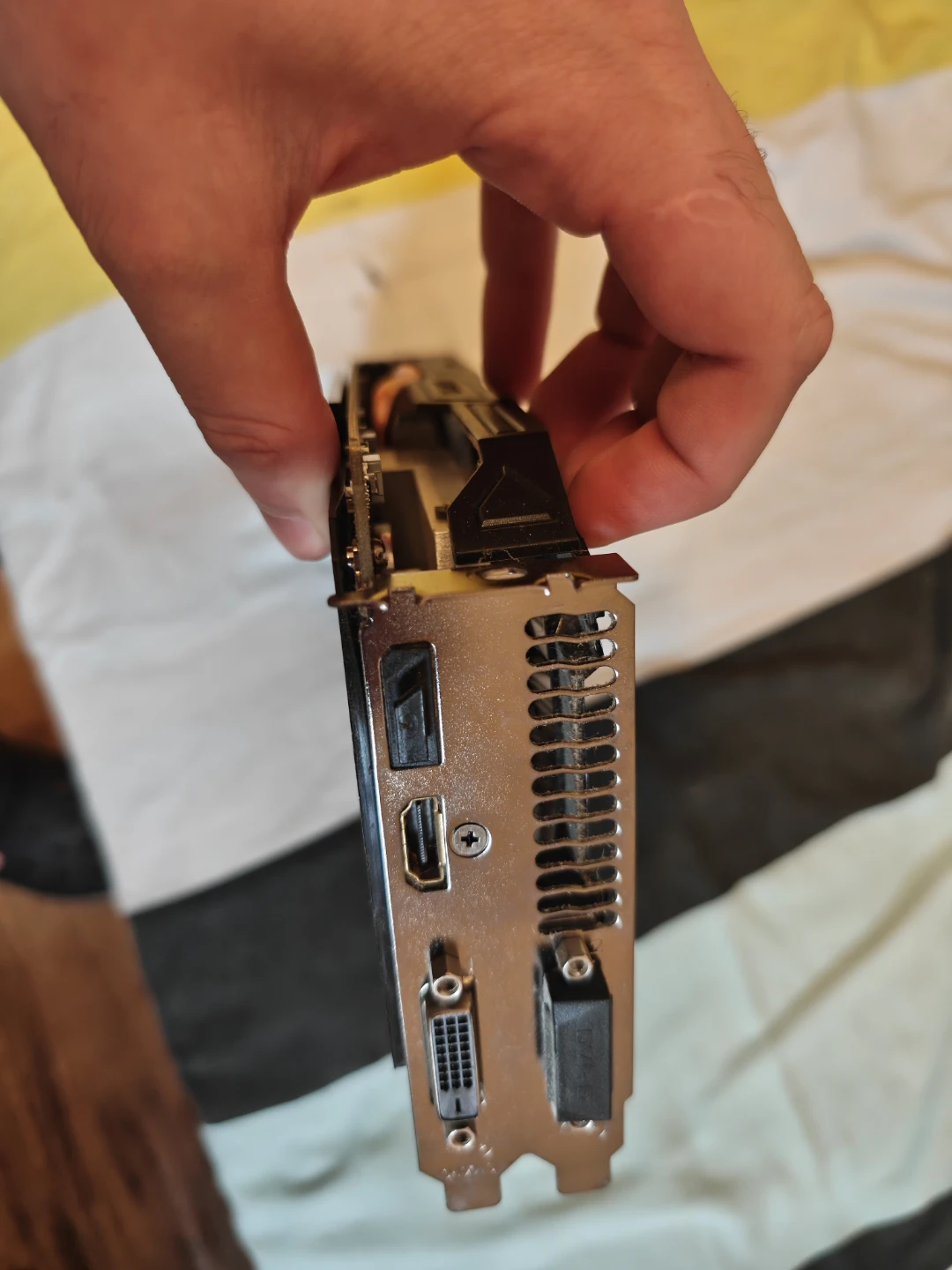 Gigabyte GTX 1060 6gb graphics card - photo 2