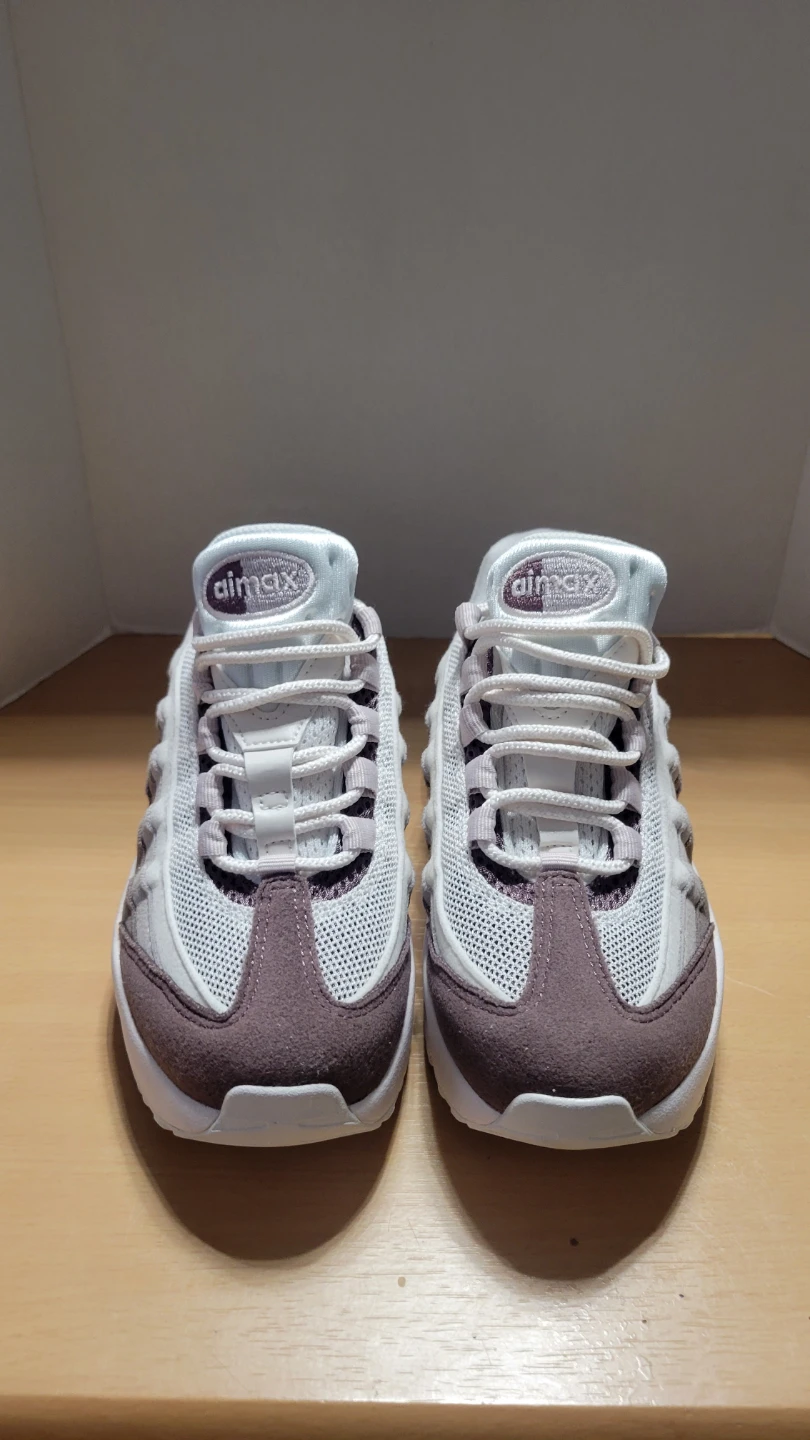 Nike Air Max 95 Size 2Y Brand new - photo 5