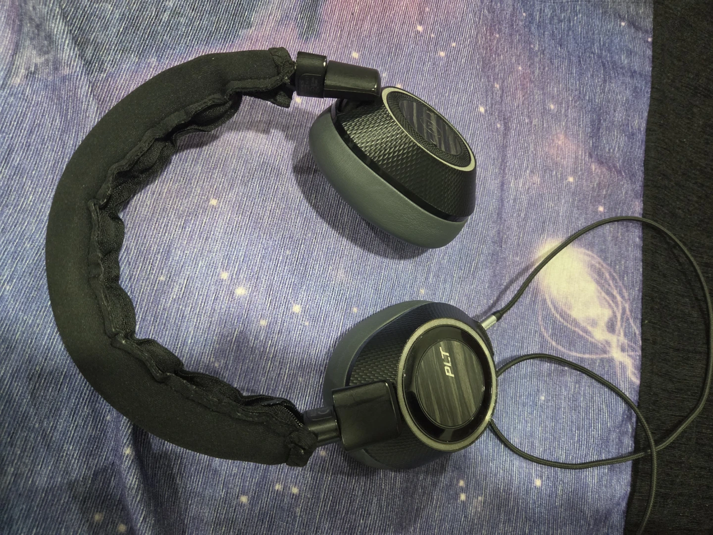 Plantronics backbeat pro 2 - photo 2