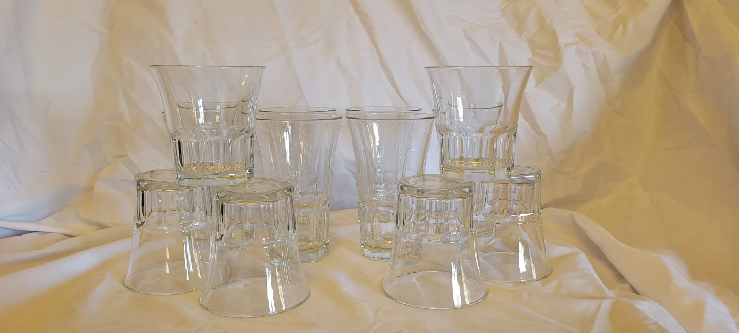Set of 8 Glass Tumblers