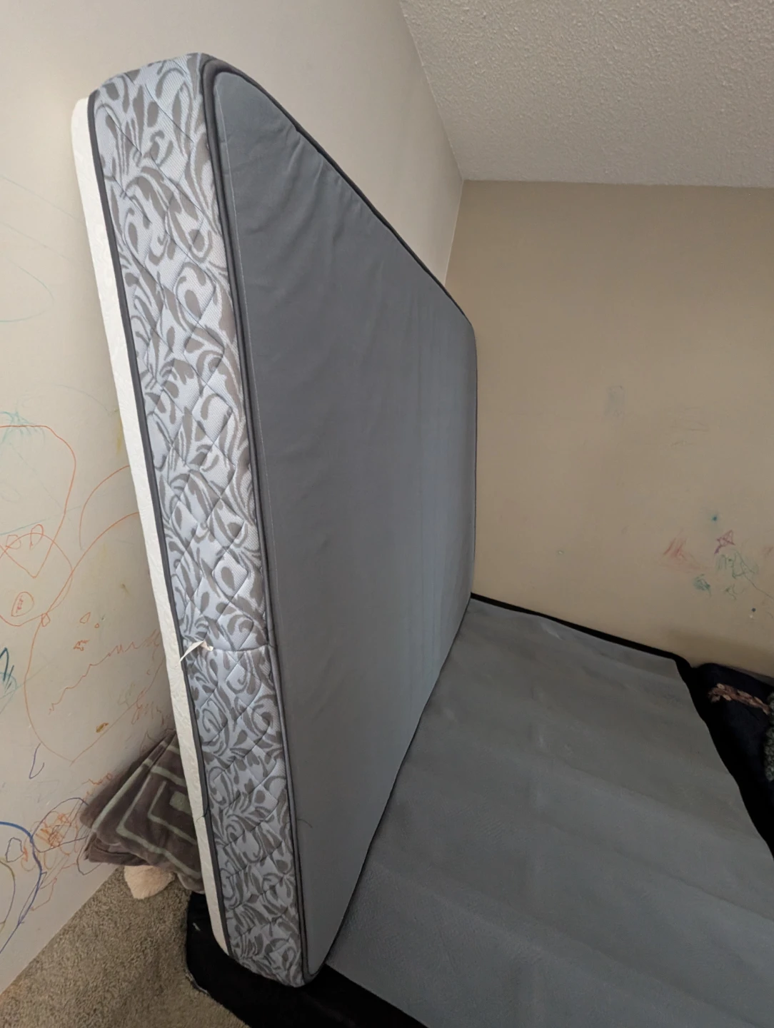 Queen Size Mattress with Box Spring - photo 3