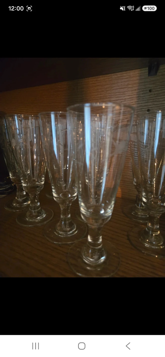 Two Sets Of Vintage Etched  Crystal Stemware Glassware. - photo 4