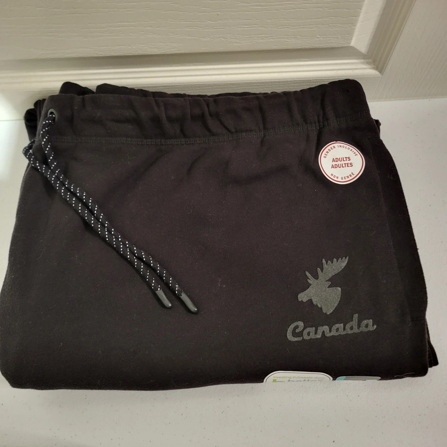 Black Canadiana Sweatpants
