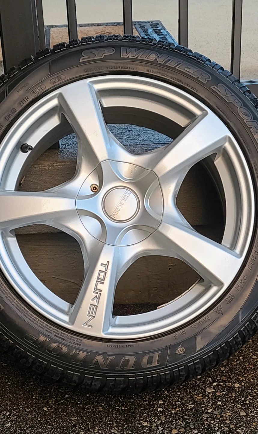 Honda Accord Dunlop Sport 3D Winter tires on Rims
