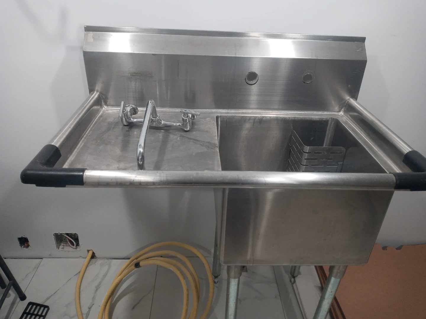 Commercial Stainless Steel Single Compartment Sink - photo 5