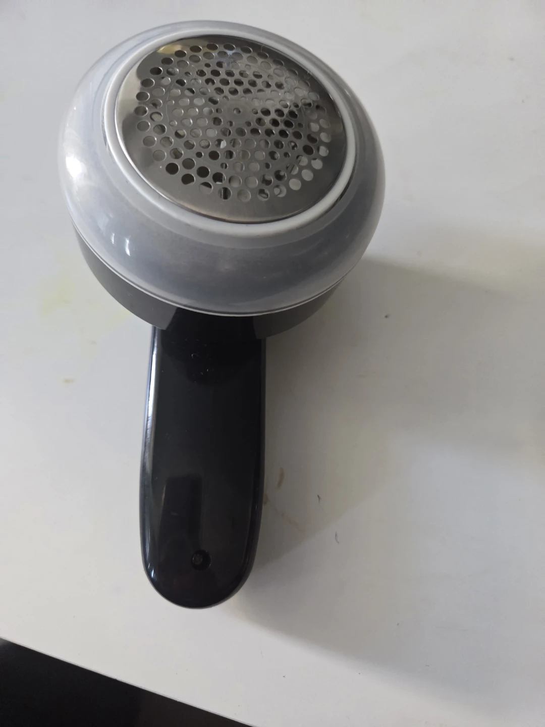 Electric Fabric Shaver - photo 4