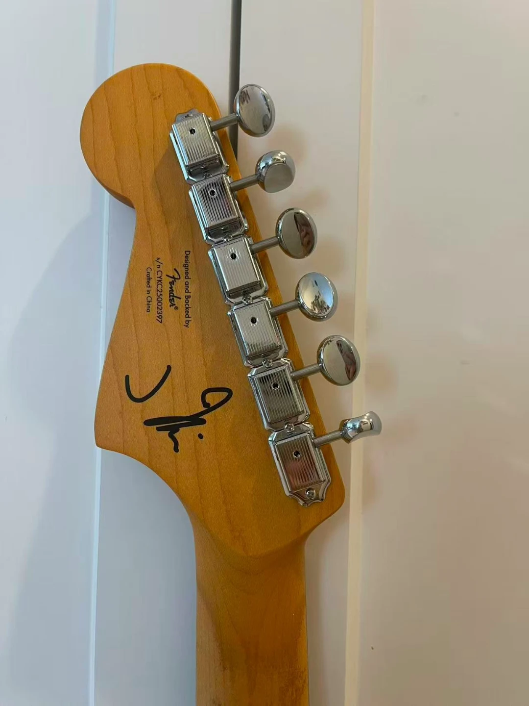Squier Jazzmaster by Fender Electric Guitar - photo 4