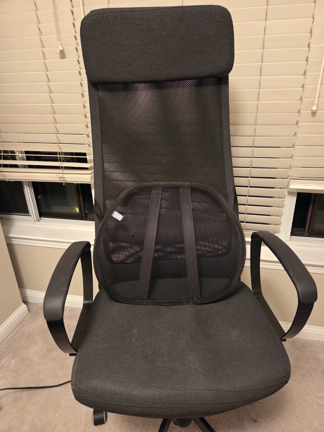 Ikea  MARKUS Office chair with Mesh lumbar support cushion - photo 3
