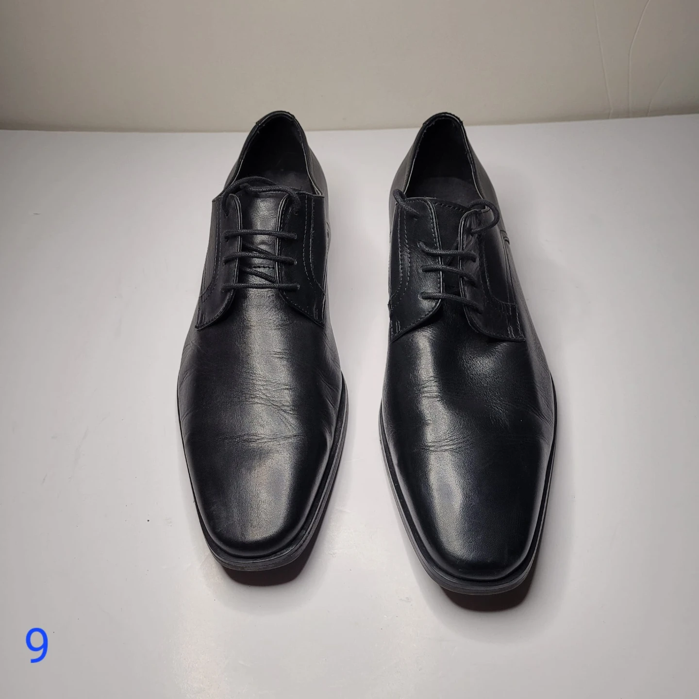 Saks Fifth Avenue Men's Dress Shoes Size 9