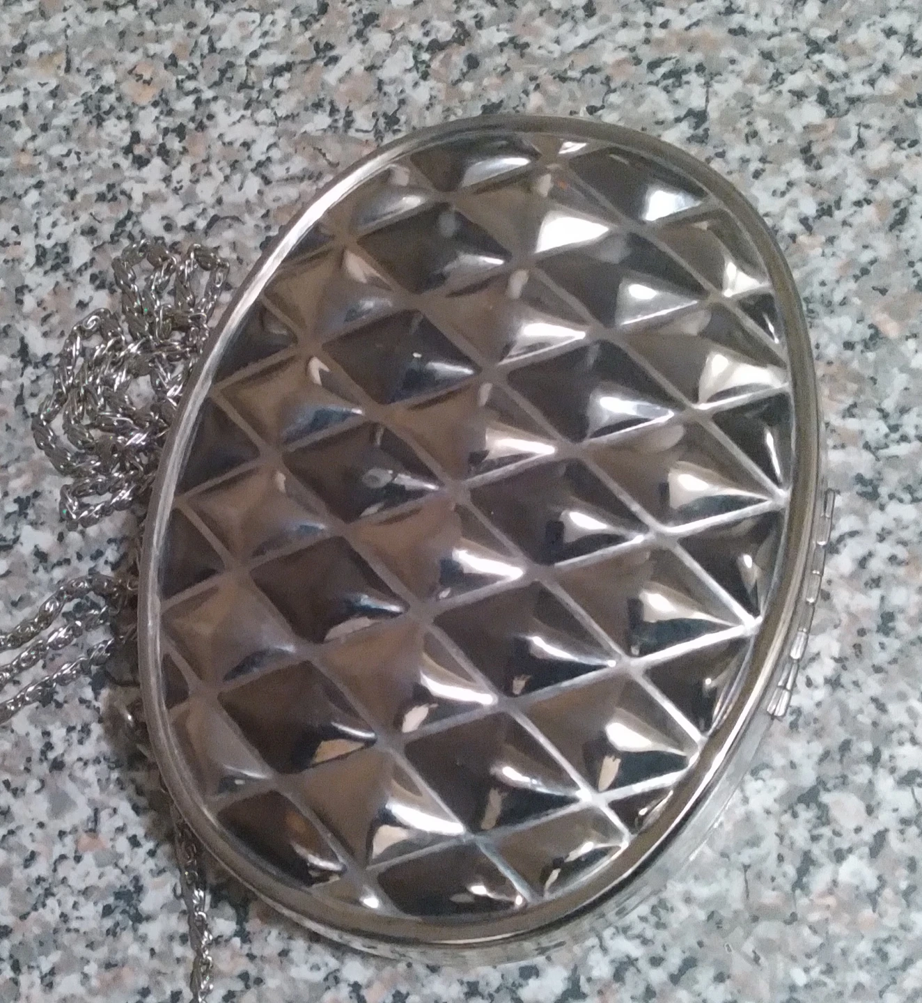Silver Diamond Textured Metal Clutch - photo 3