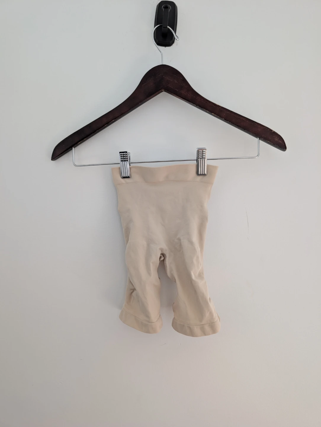 Skims Beige Shapewear Shorts - photo 2