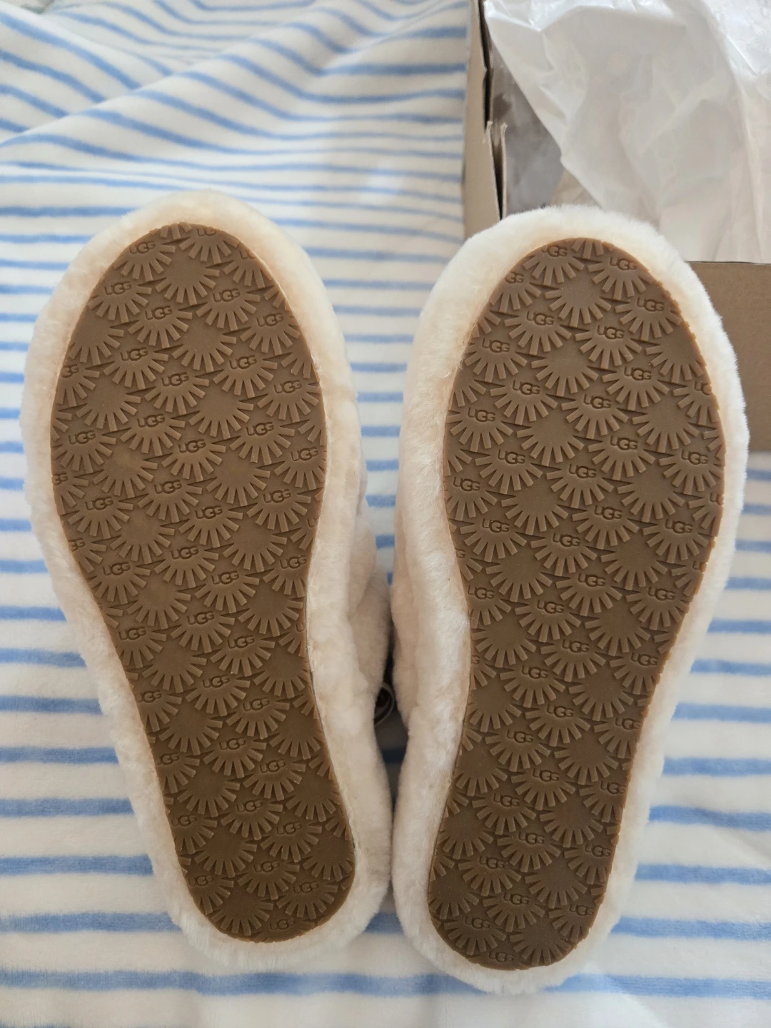 <New>Ugg Fluff Yeah Slides - photo 3