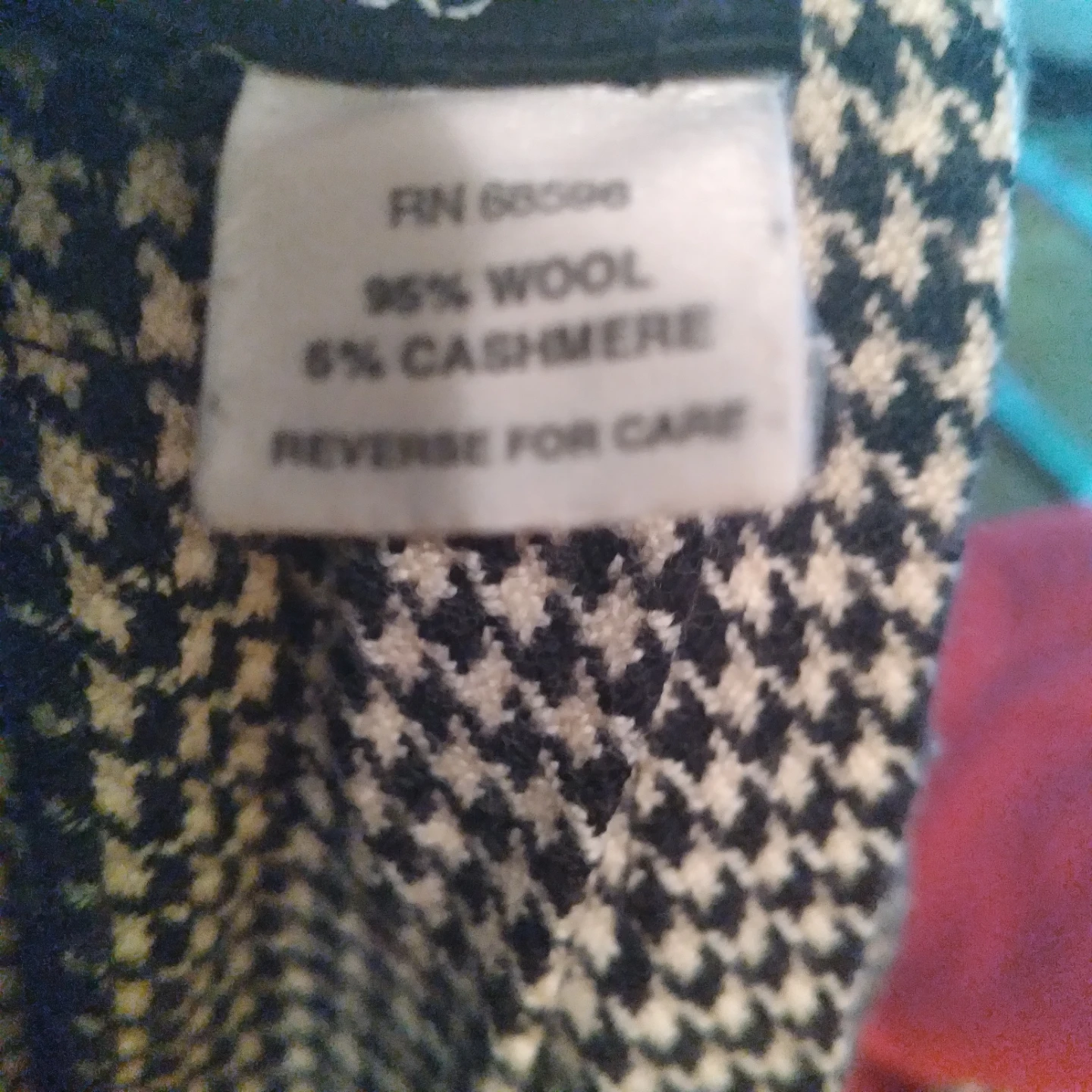 DKNY Houndstooth Wool Cashmere Skirt - photo 4