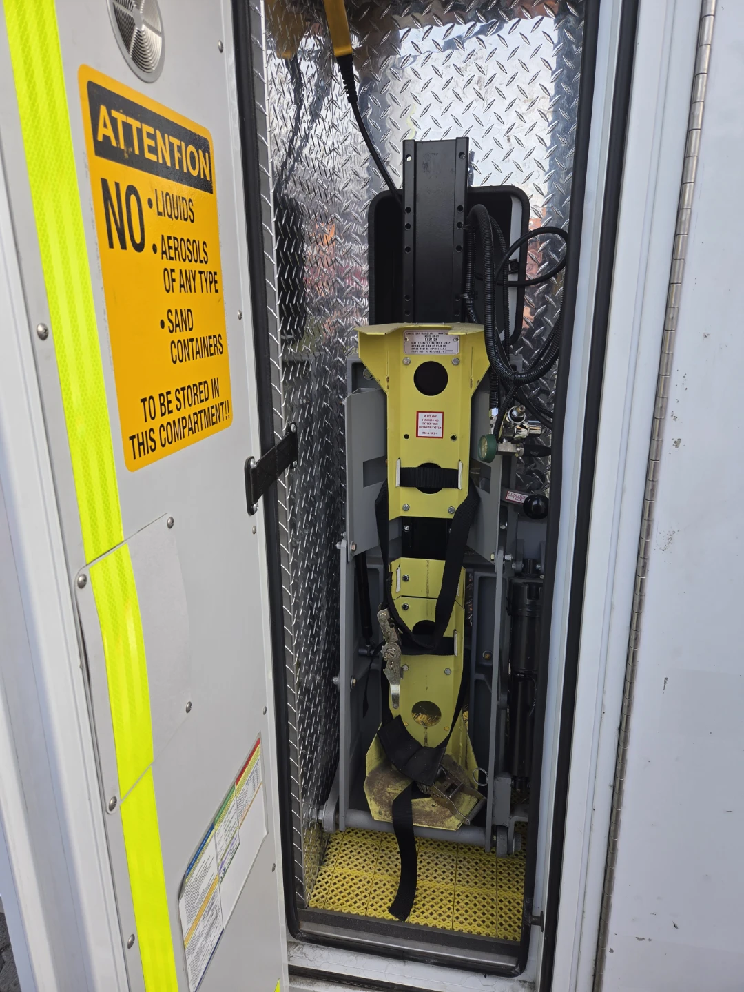 Ziamatic Oxygen Tank Retention System Model QR-MV - photo 2