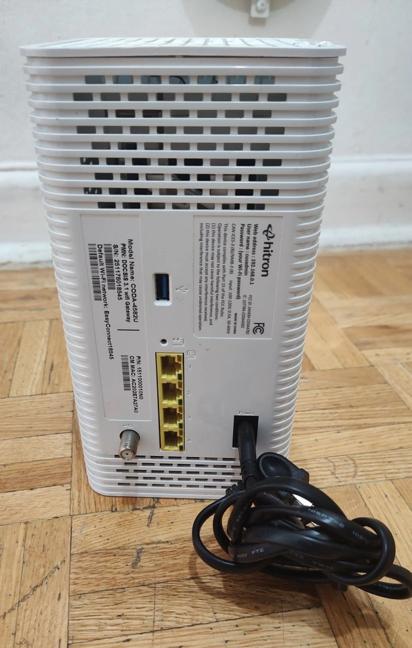 Hitron CODA-4582U DOCSIS 3.1 Dual-Band Wireless - photo 2