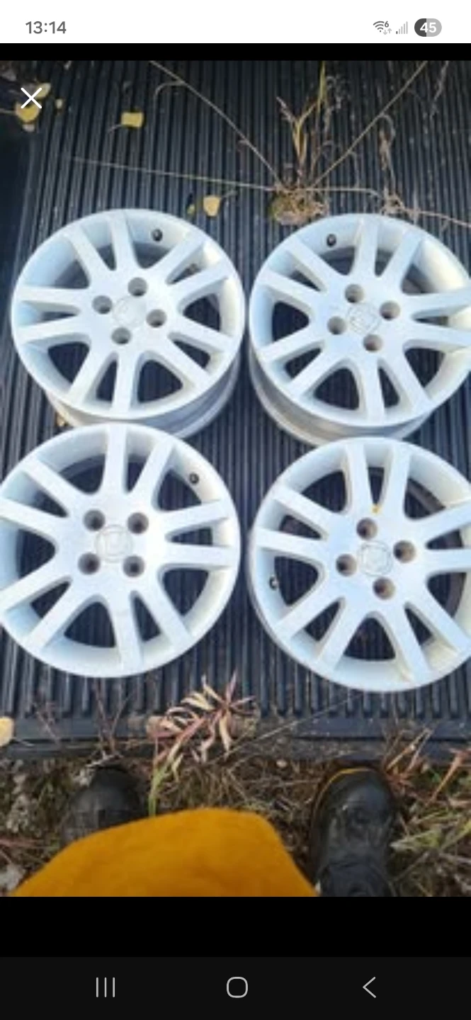 Set of 4 Honda Alloy Wheels - photo 4