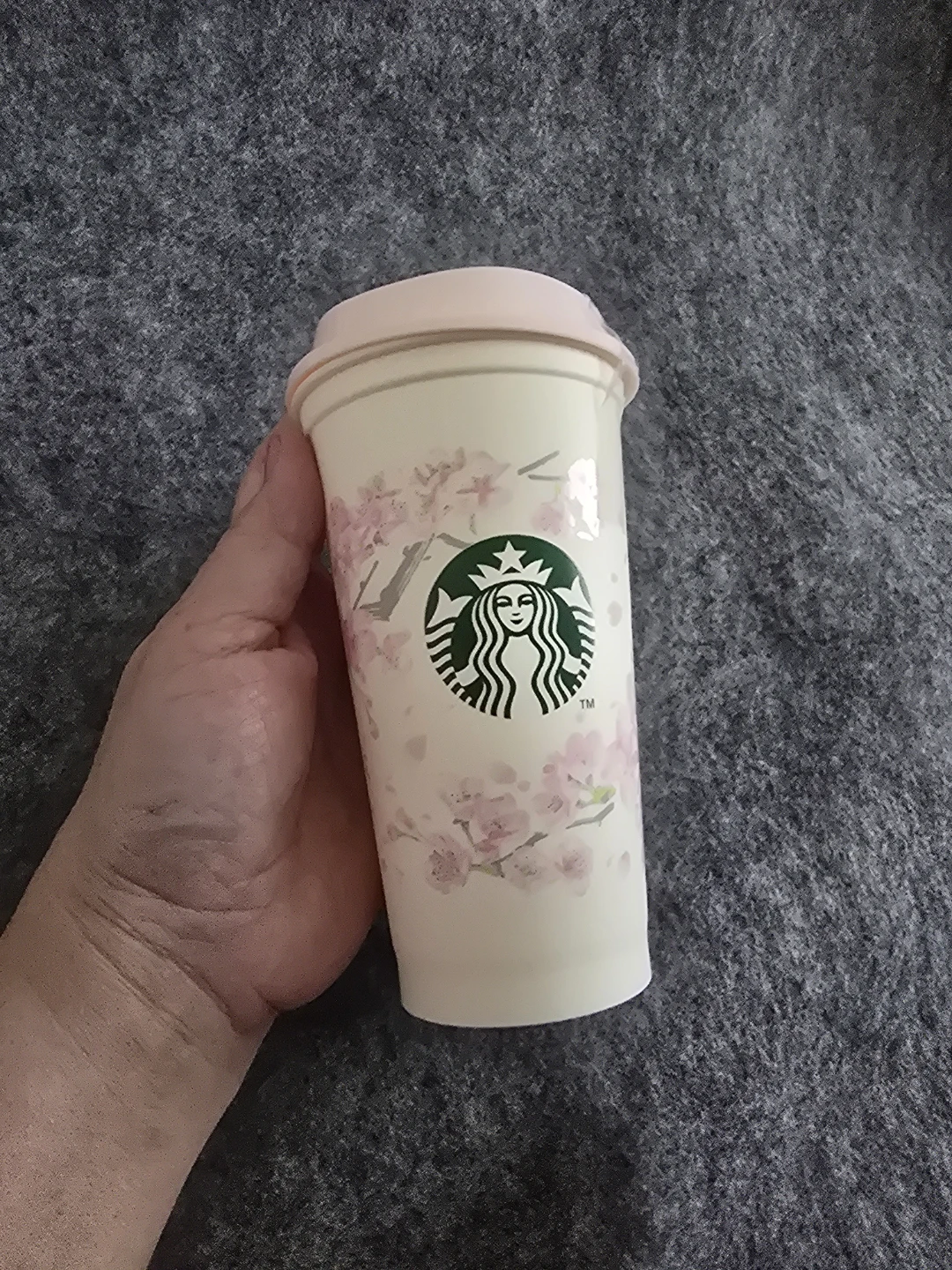 JAPAN Starbucks Cherry Blossom Reusable Travel Cup