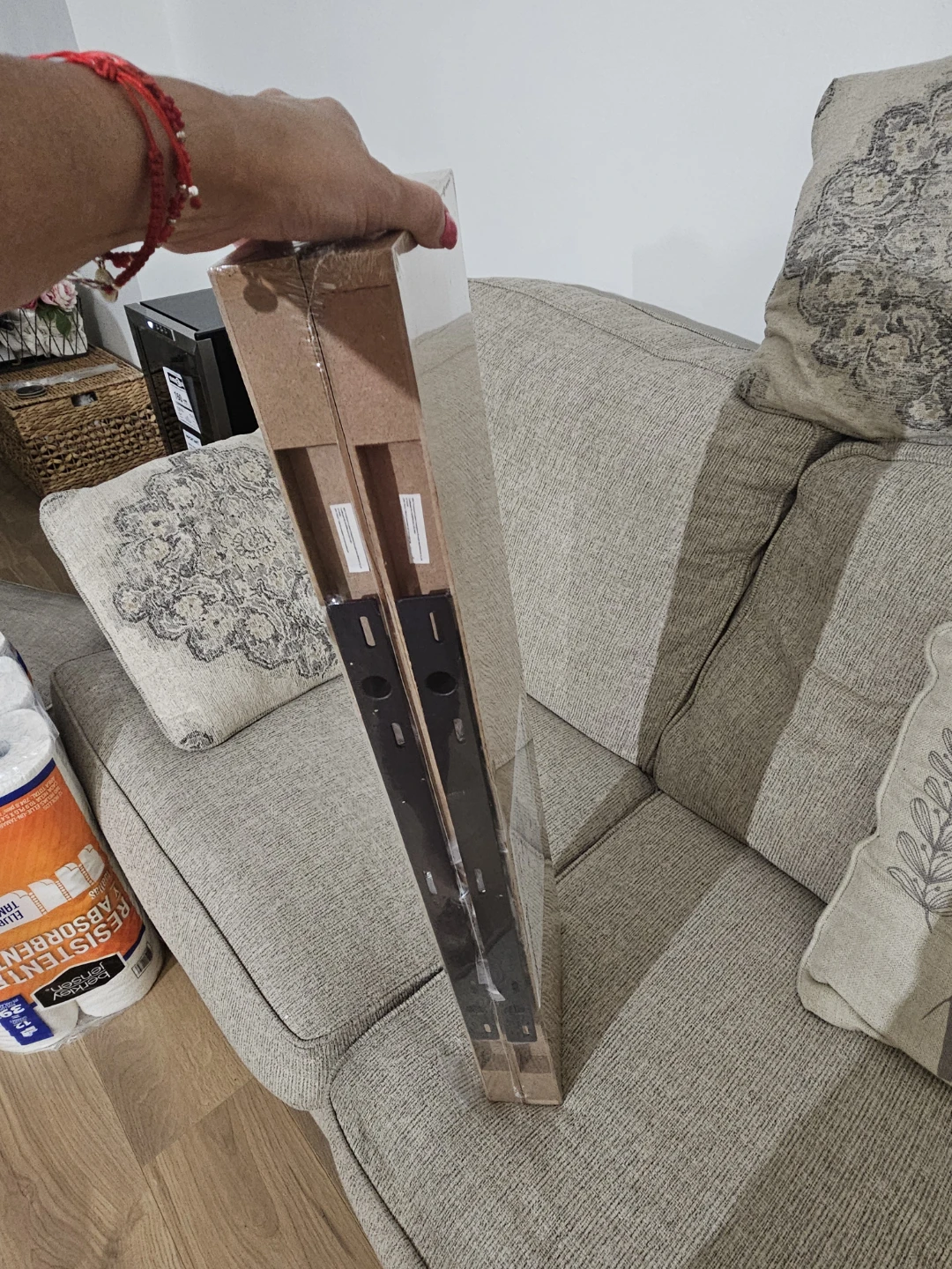 Floating shelves - photo 2