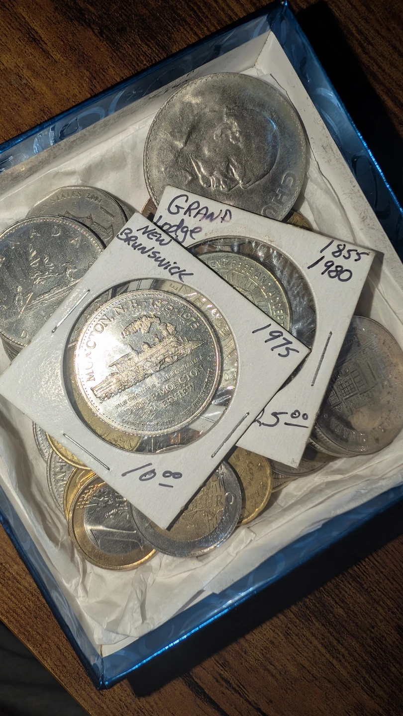 Collection of Assorted Canadian and World Coins