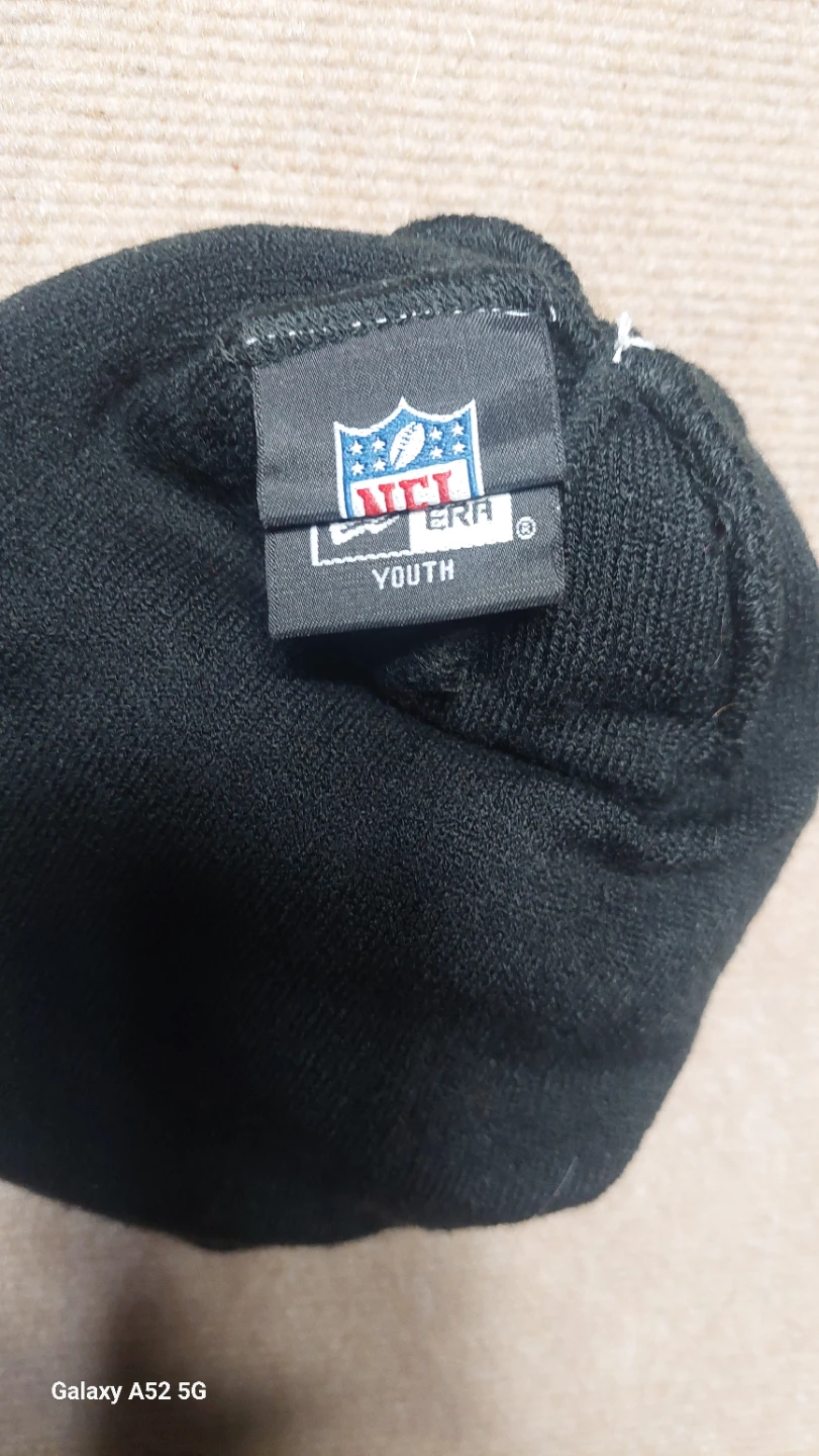 New Era NFL Raiders Youth Pom Beanie - photo 3