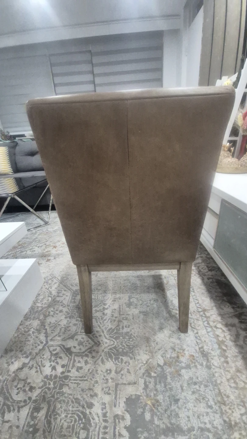 Tan faux leather  chair - photo 3