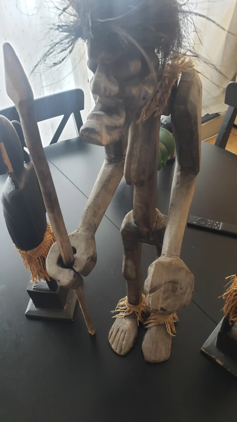 African wooden statues