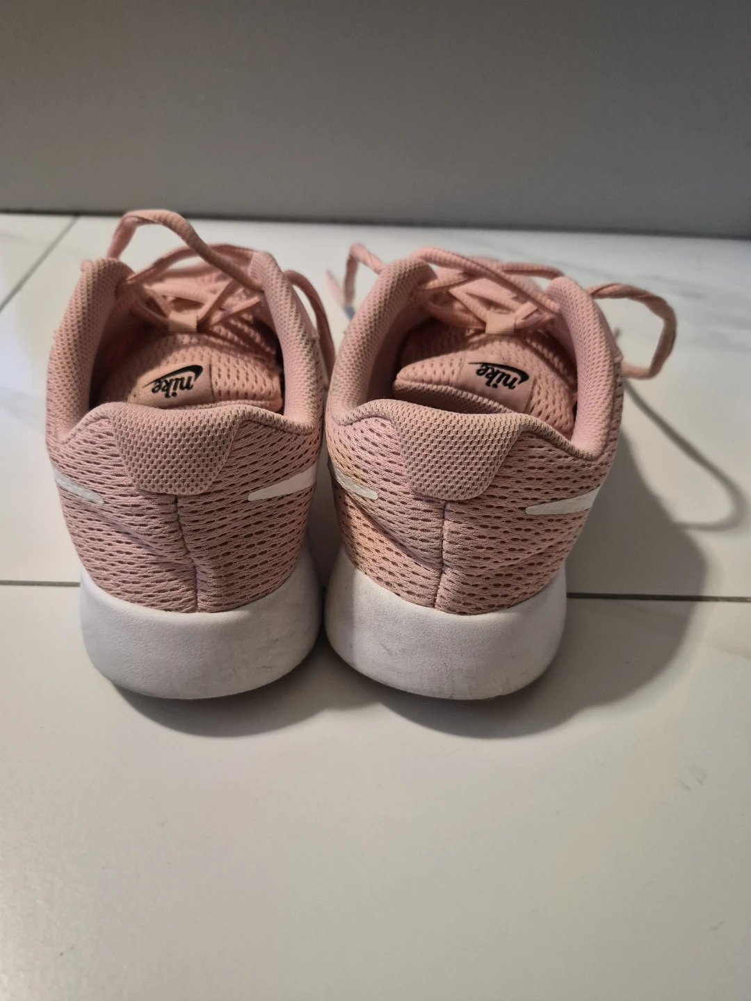 Nike Girls / Women Running Shoes (Size 6Y / Women's 7.5) - photo 3