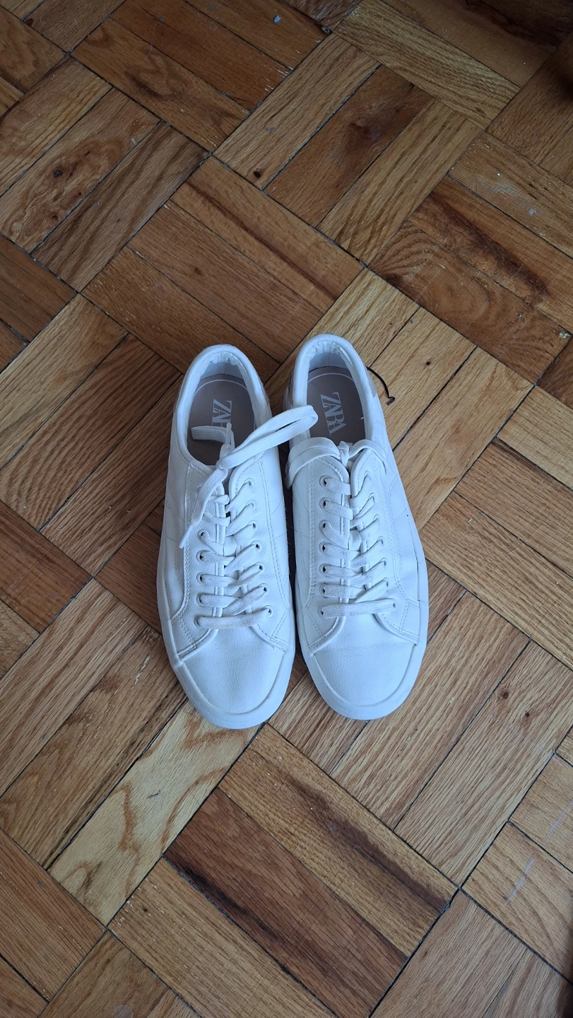 Zara White Sneakers 39 /8.5