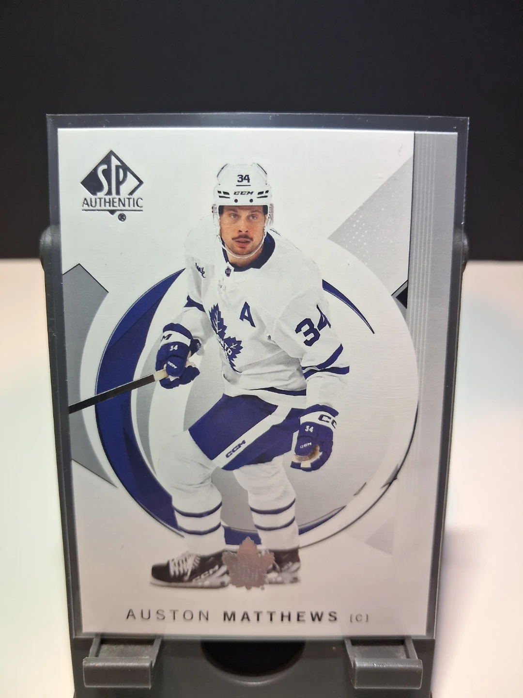 Auston Matthews Lot - photo 4