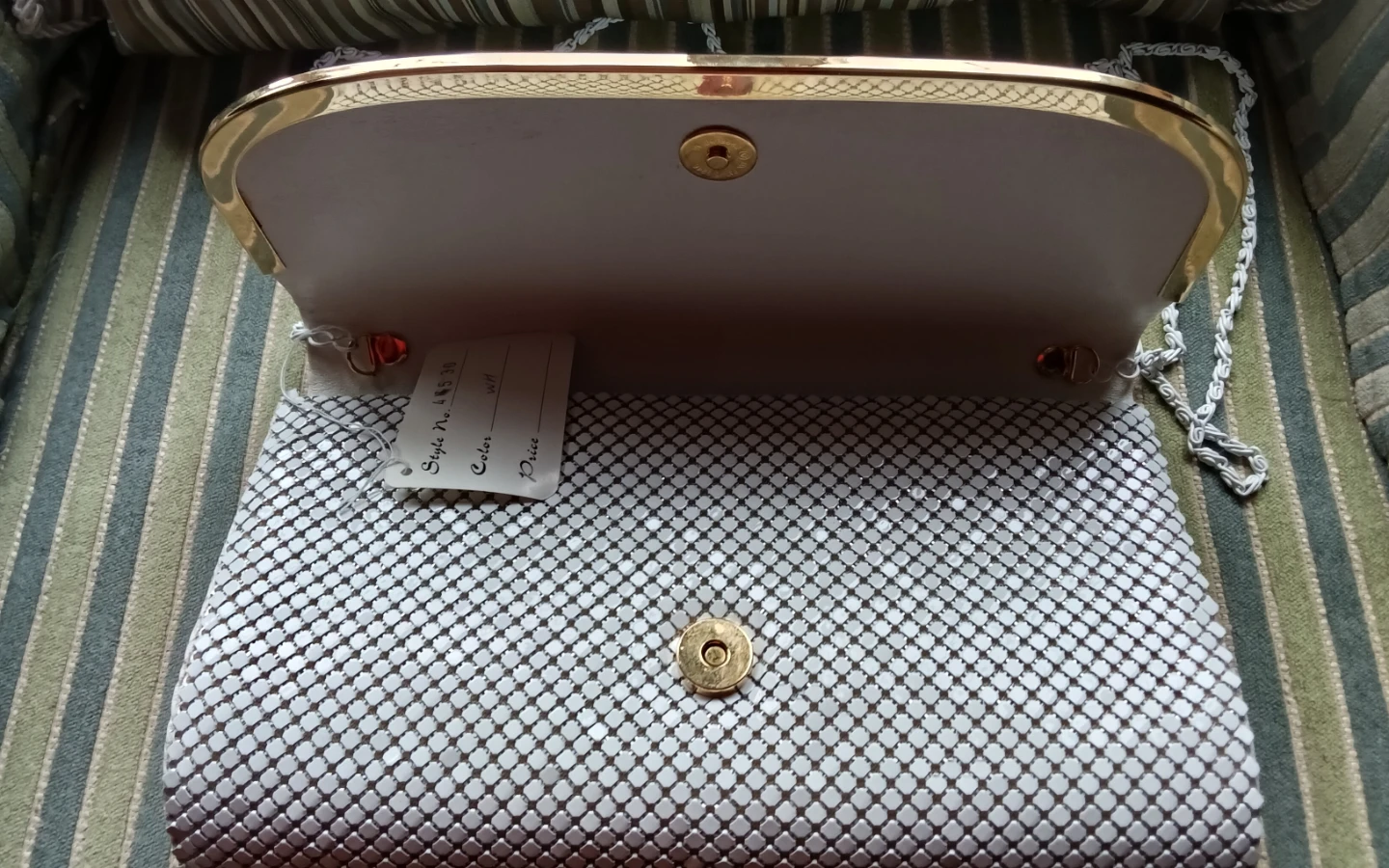 Abtron Metallic Mesh Clutch Purse New - photo 4