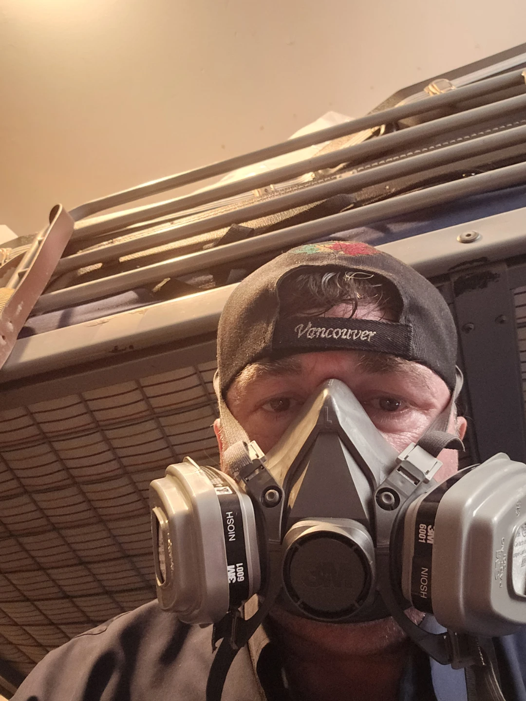 Crosspoint pest control, Respirator Mask with 6001 Cartridges