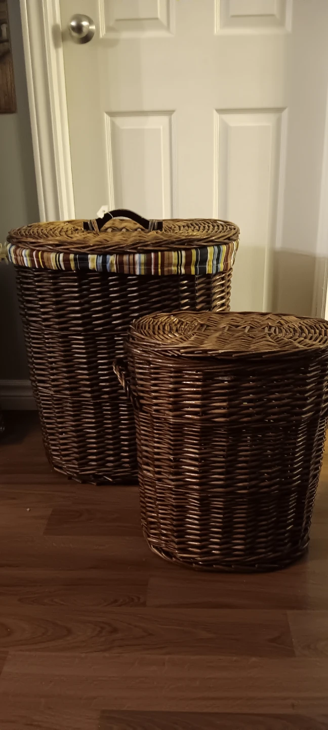 Set of Two Wicker Laundry Baskets