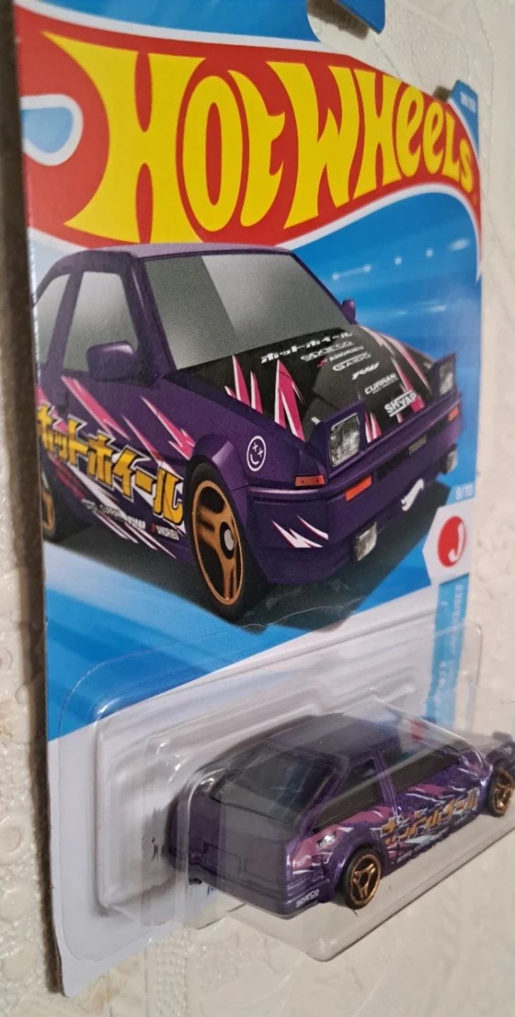 Hot Wheels Toyota AE86 Sprinter Trueno - photo 2