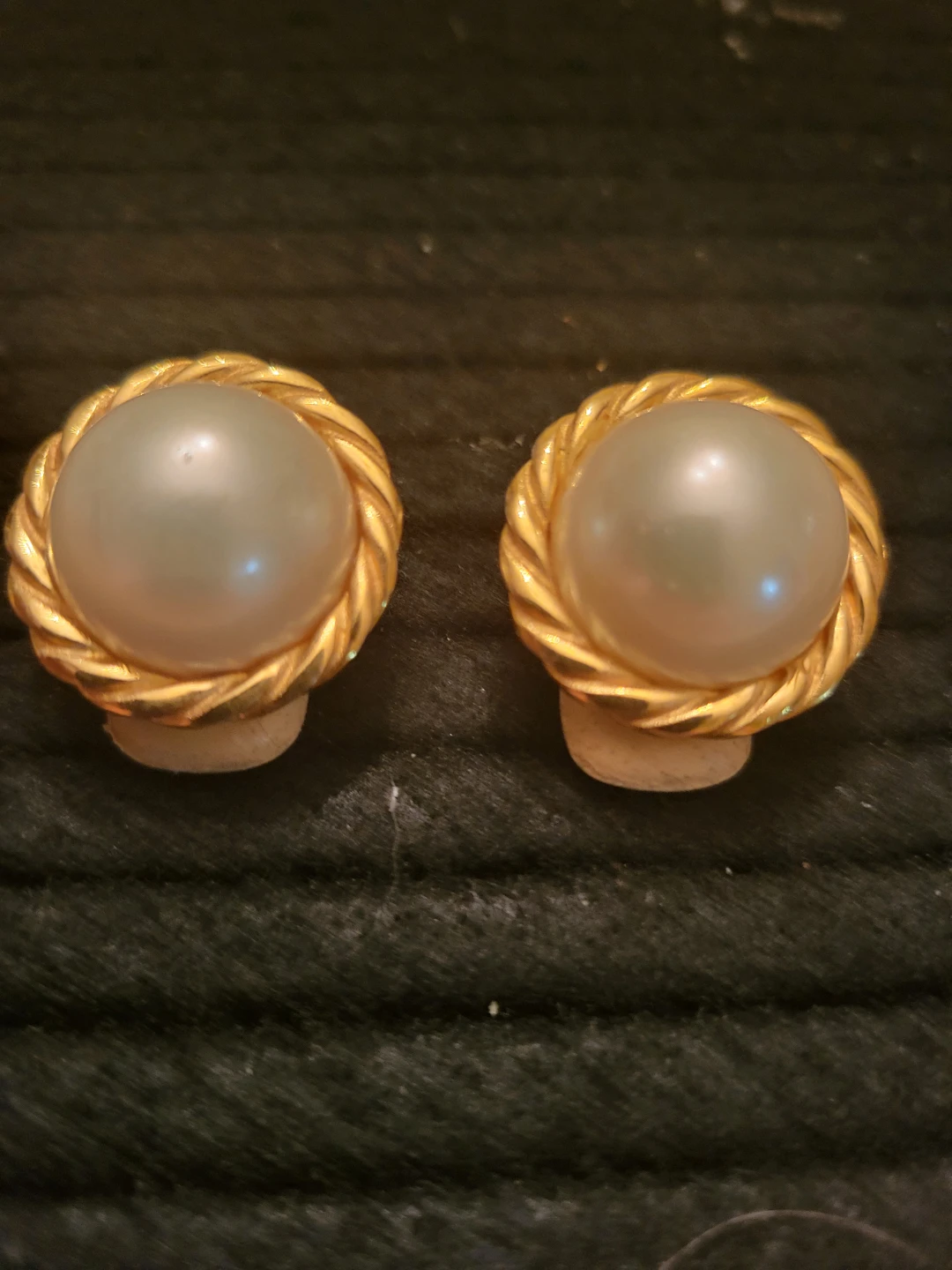 Alfred Sung Vintage Pearl Clip-on Earrings