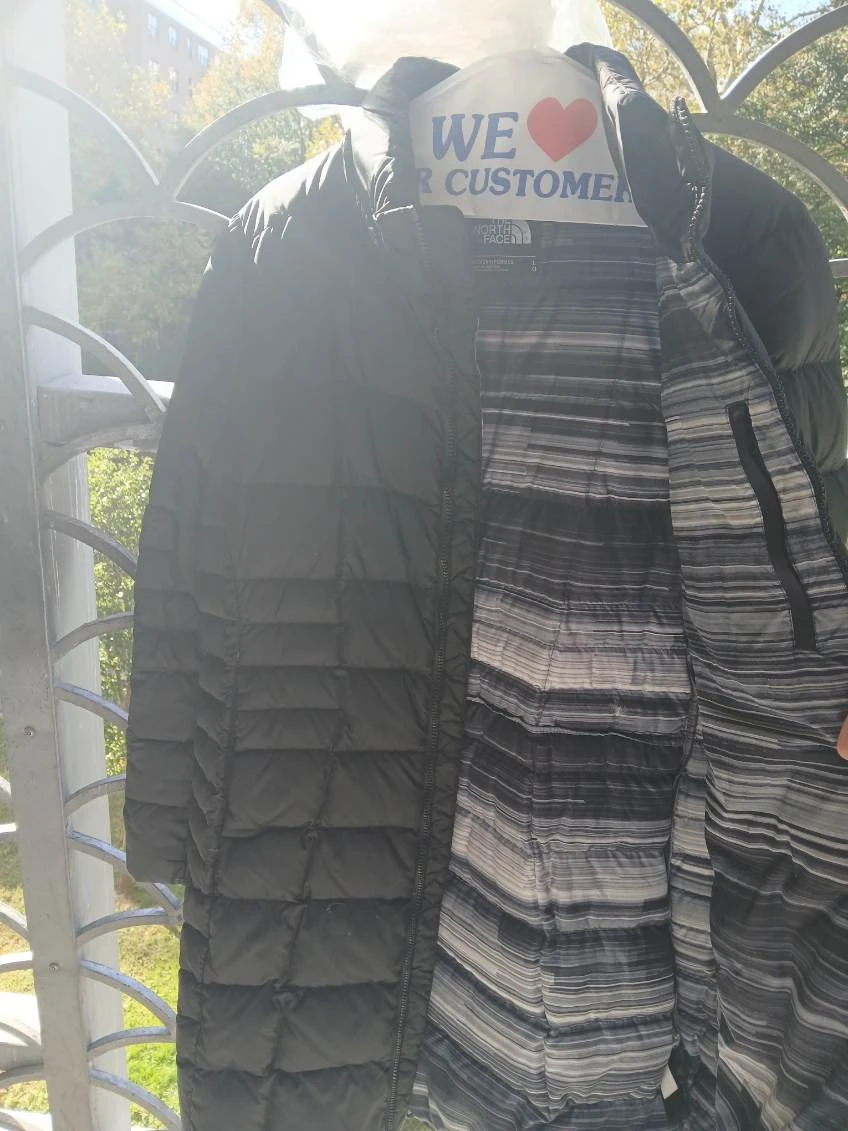 Women's black North face coat size large