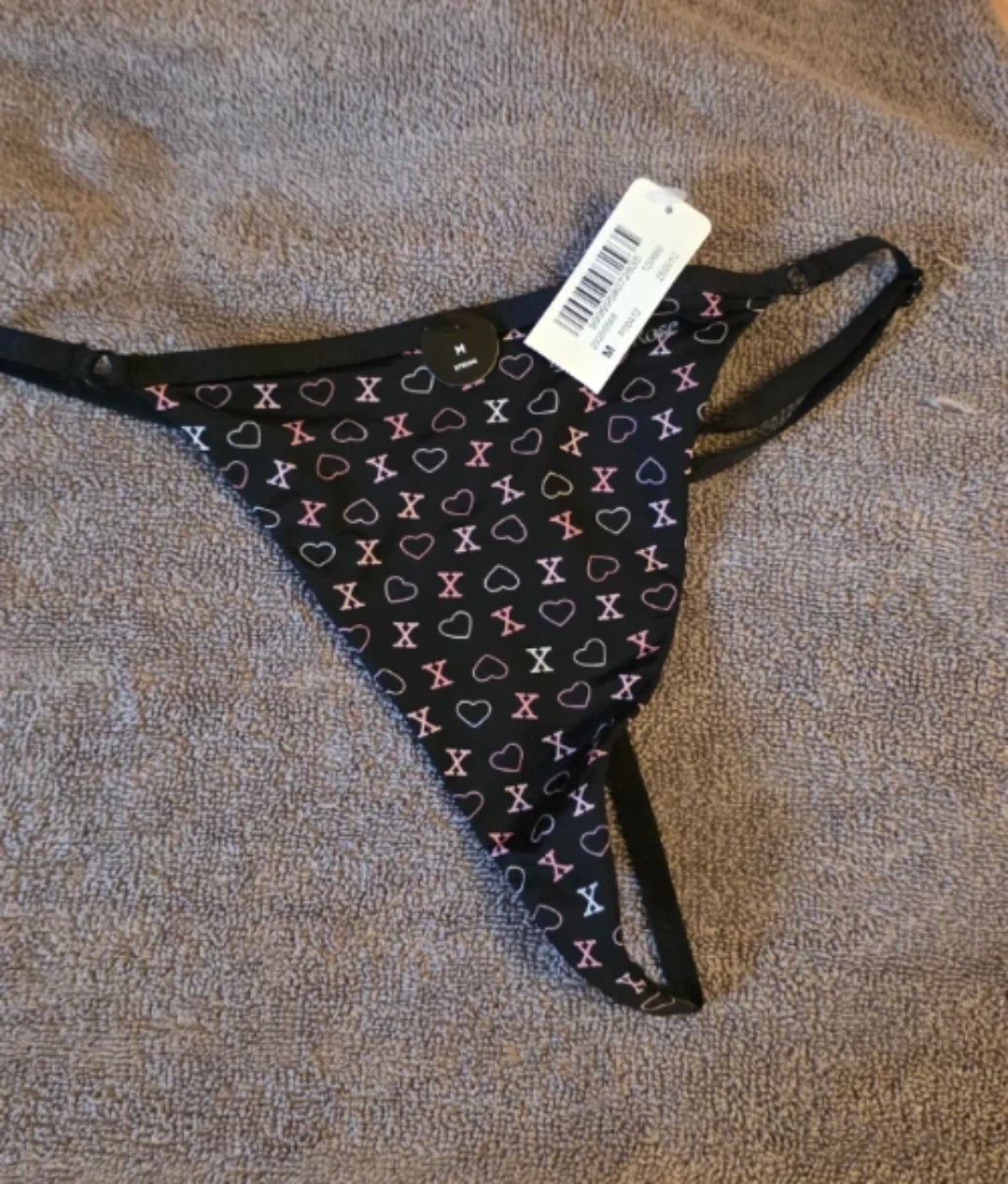 Victoria's Secret heart pattern thong size M