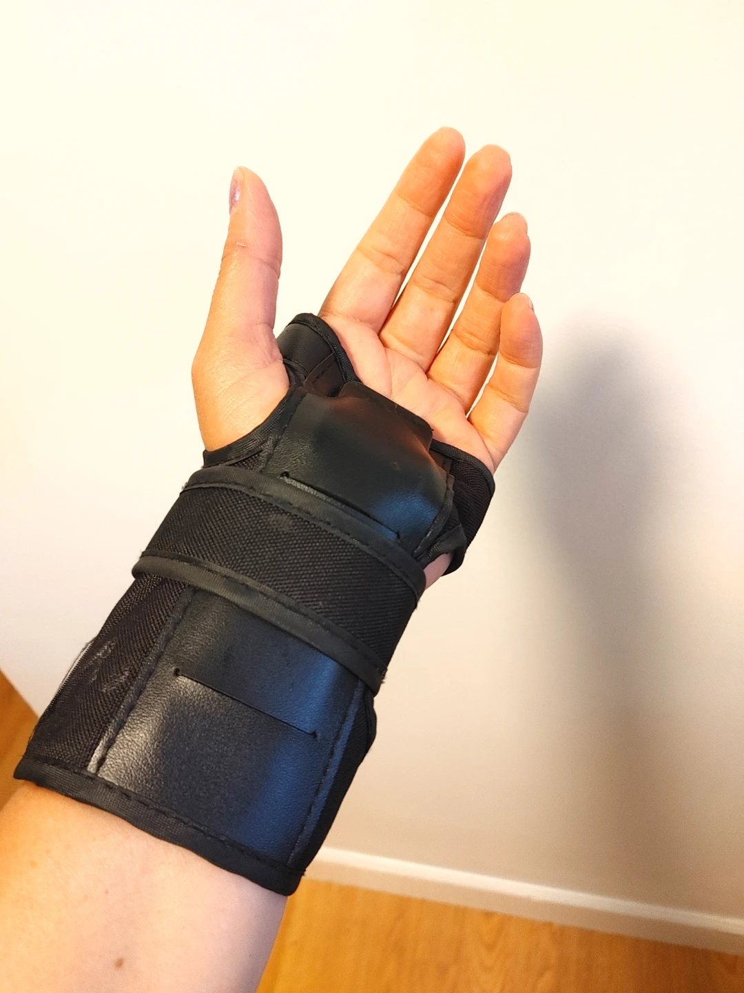 Black Wrist Support Brace